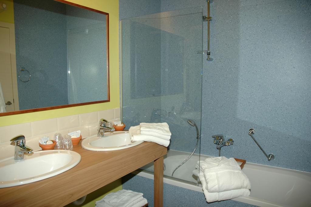 Hotel Van Reeth'S Koffiebranderij Puurs Pokoj fotografie